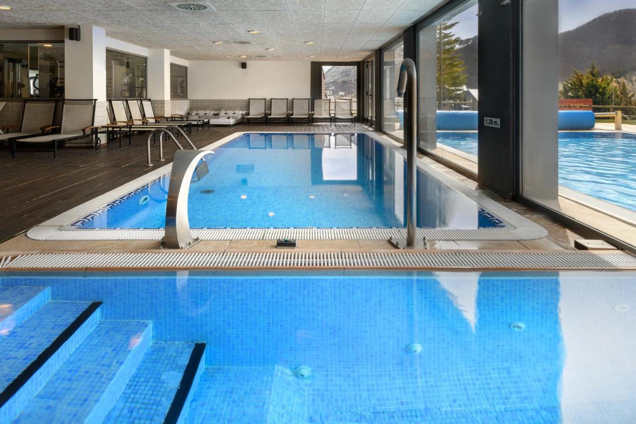 Hotel Saliecho Formigal Εξωτερικό φωτογραφία