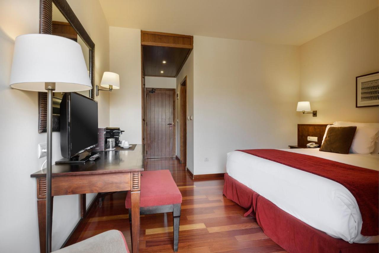 Hotel Saliecho Formigal Εξωτερικό φωτογραφία